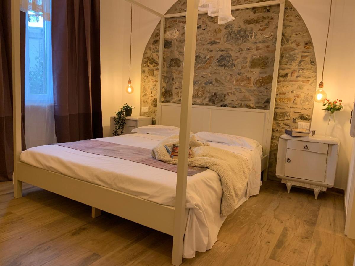 スヴェレート Il Giardino Dei Limoni Bed & Breakfast エクステリア 写真